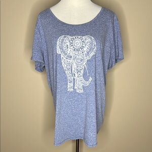 St. John’s Bay womens short sleeve t-shirt blue white elephant size XXL.